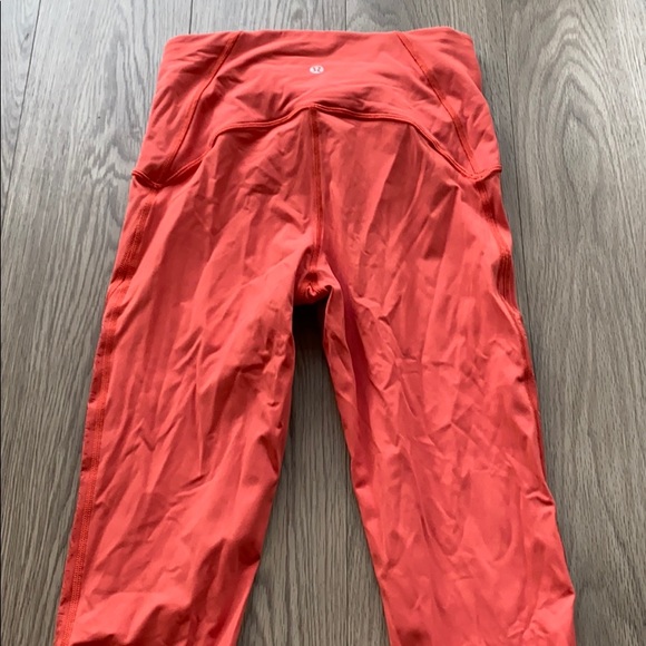 lululemon 25” Nulux Wunder Under SE* - Picture 4 of 5